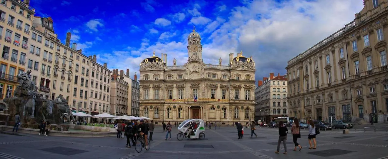 Casa Lyon Appartement Lumineaux